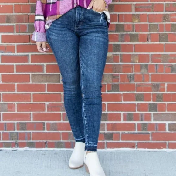 Judy Blue Tummy Control Jeans - 18W - Picture 4 of 8